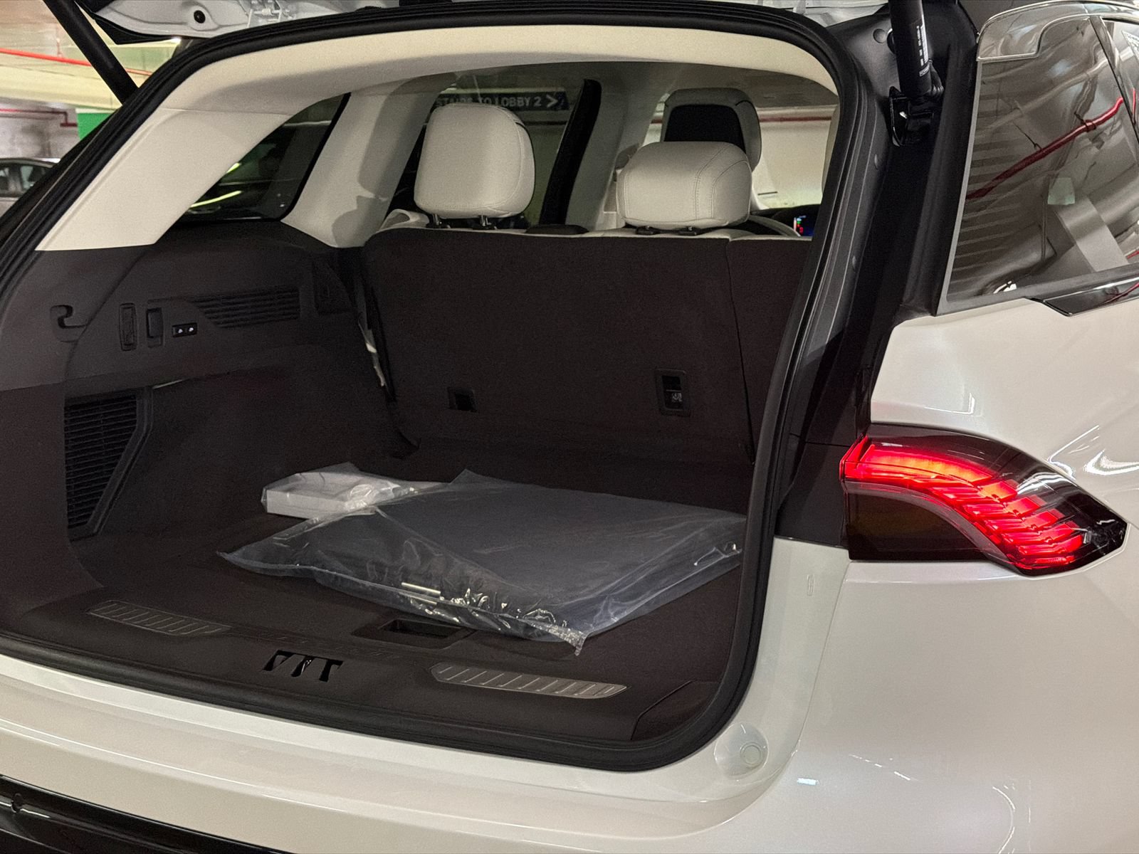 New 2026 Lincoln Nautilus Black Label AWD/4WD image 8