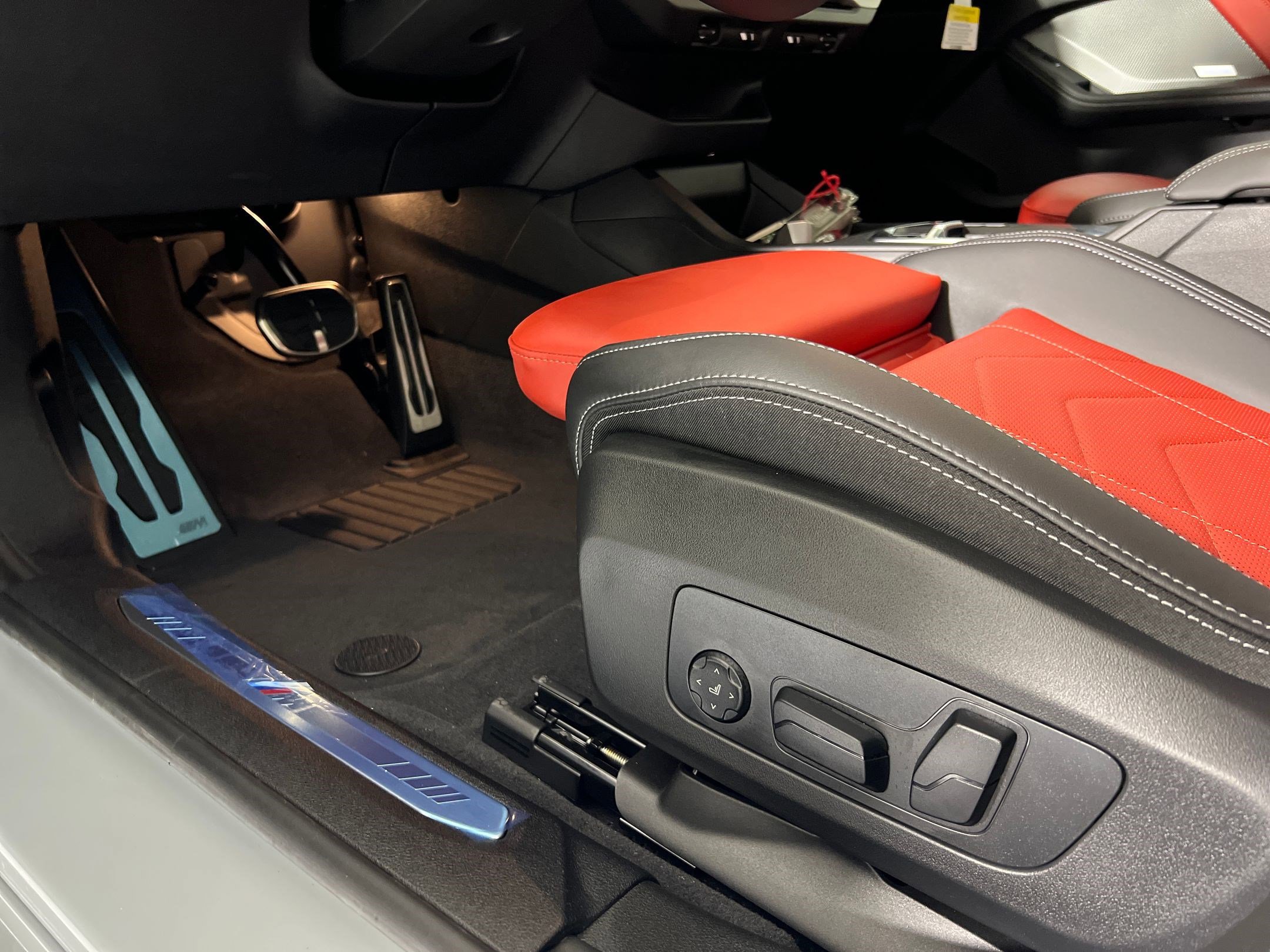 Used 2025 BMW M235i xDrive image 12