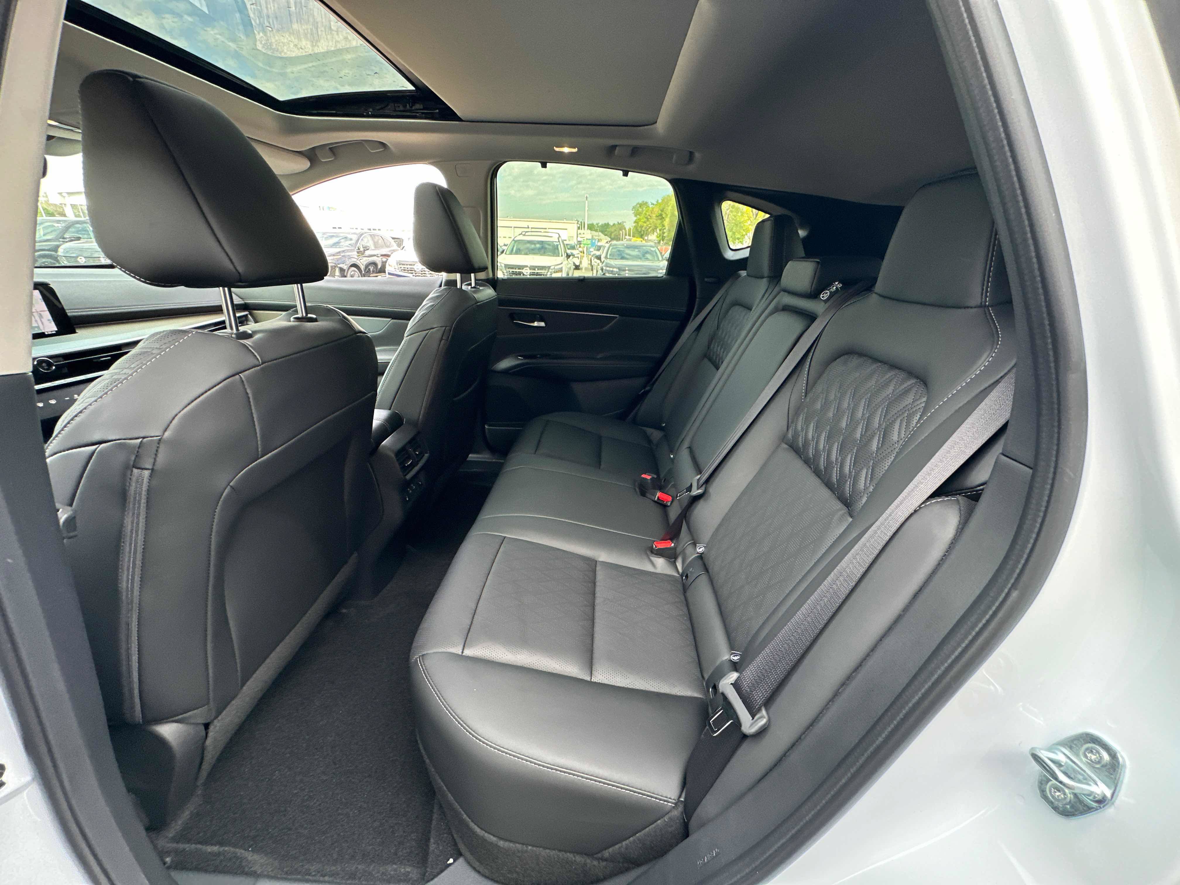 New 2026 Nissan Murano Platinum w/ Cargo Package AWD/4WD image 29