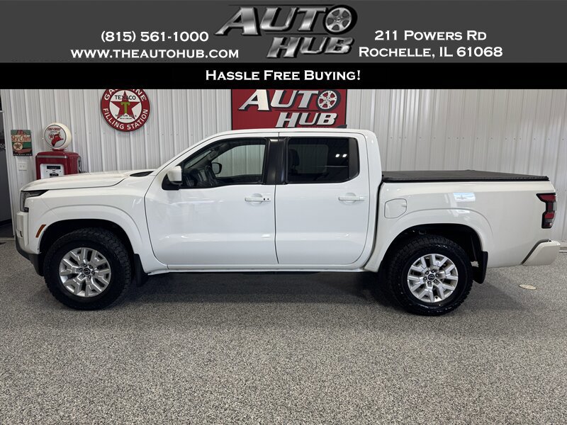 Used 2022 Nissan Frontier SV AWD/4WD image 1