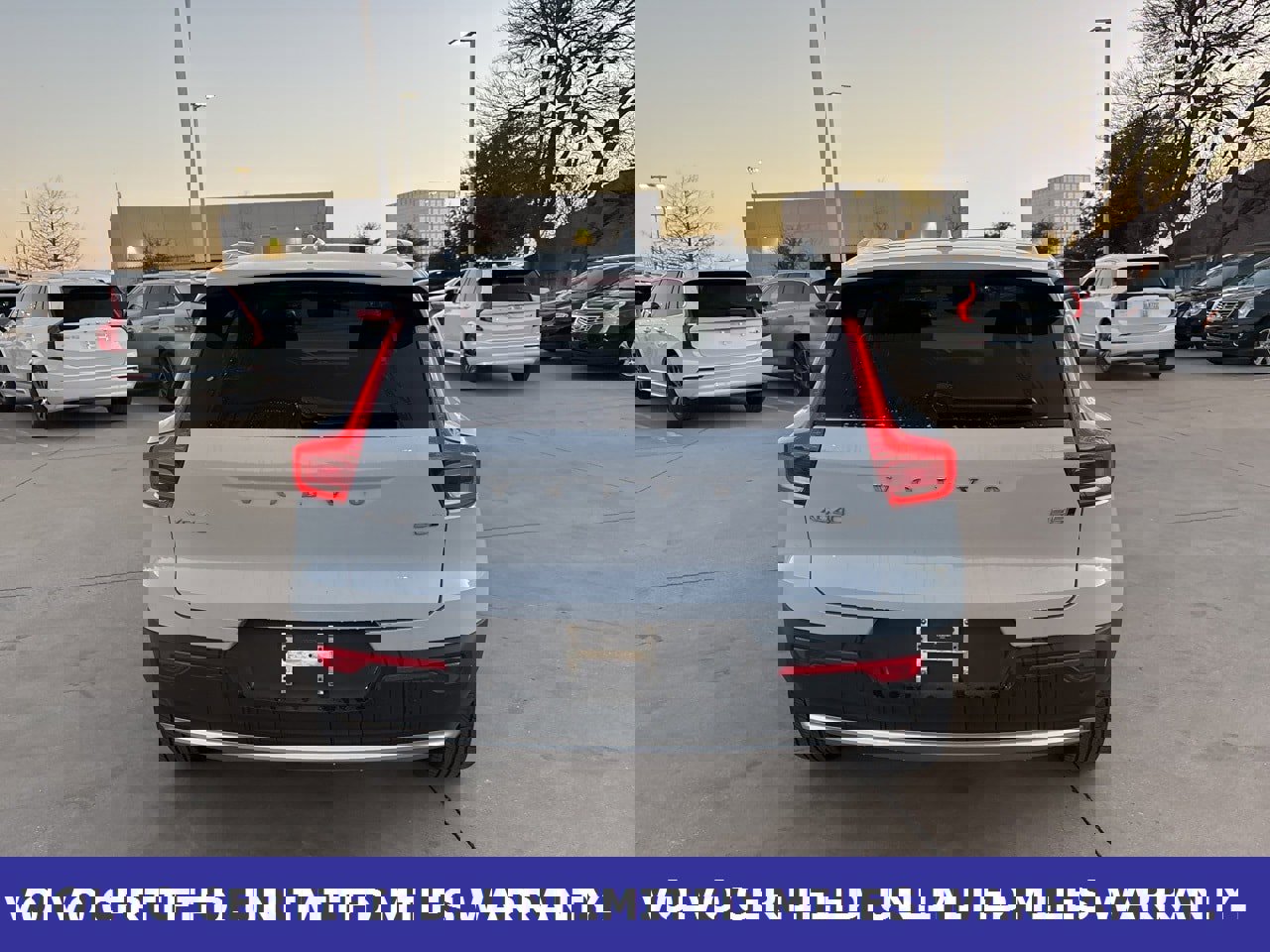 Certified 2025 Volvo XC40 B5 Core image 6