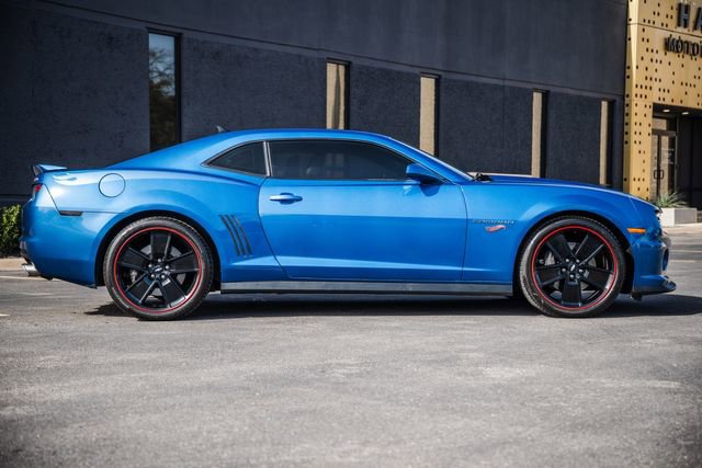 Used 2013 Chevrolet Camaro SS w/ Hot Wheels Special Edition RWD image 46