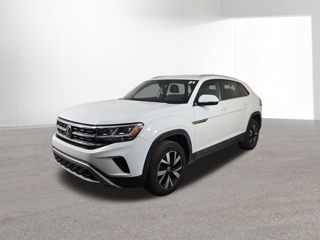 Used 2020 Volkswagen Atlas Cross Sport SE image 2