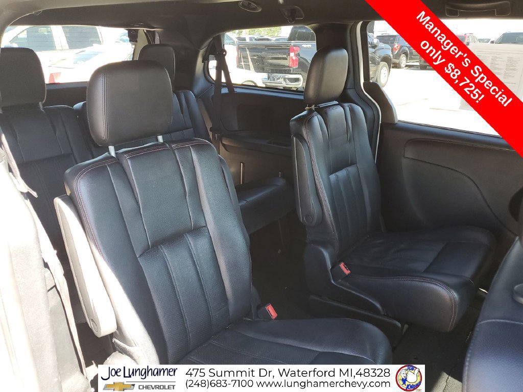 Used 2016 Dodge Grand Caravan R/T FWD image 25