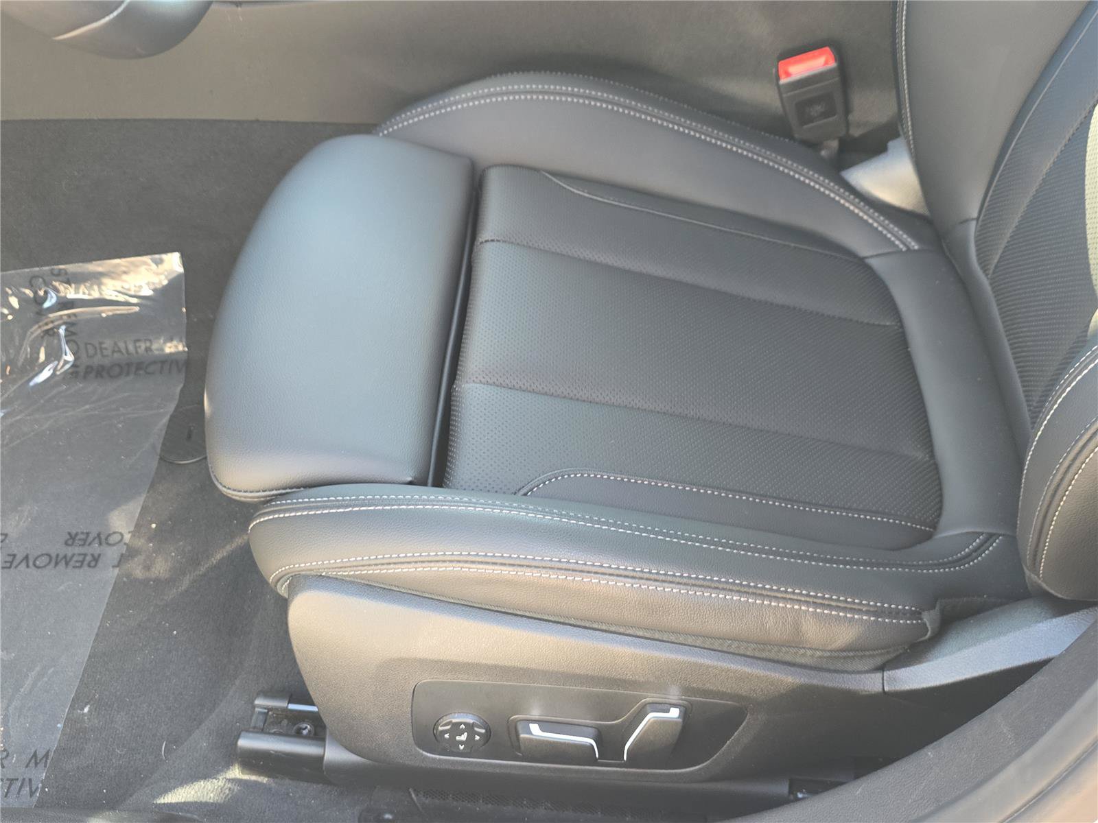 Used 2025 BMW M340i RWD image 12
