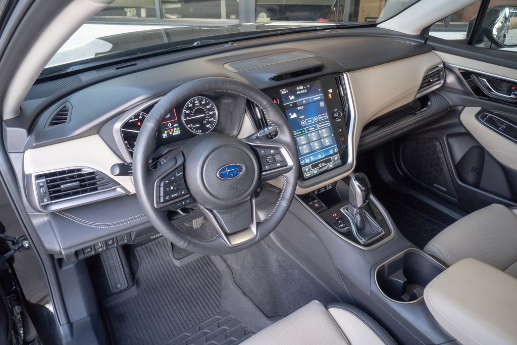 Certified 2025 Subaru Outback Limited w/ Popular Package #2 image 9