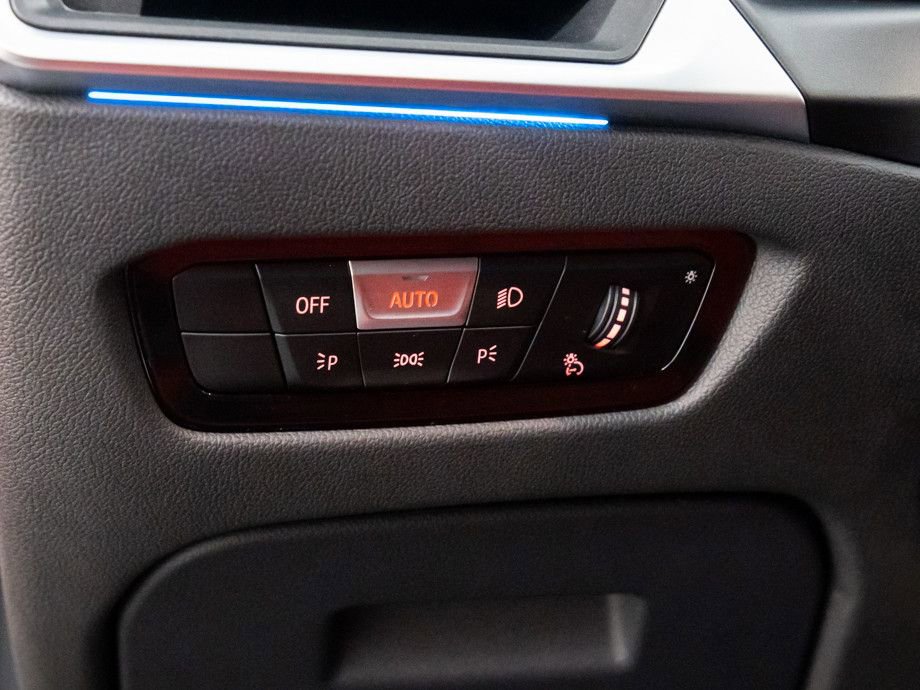 Used 2024 BMW M4 xDrive Competition w/ M Carbon Exterior Package image 19