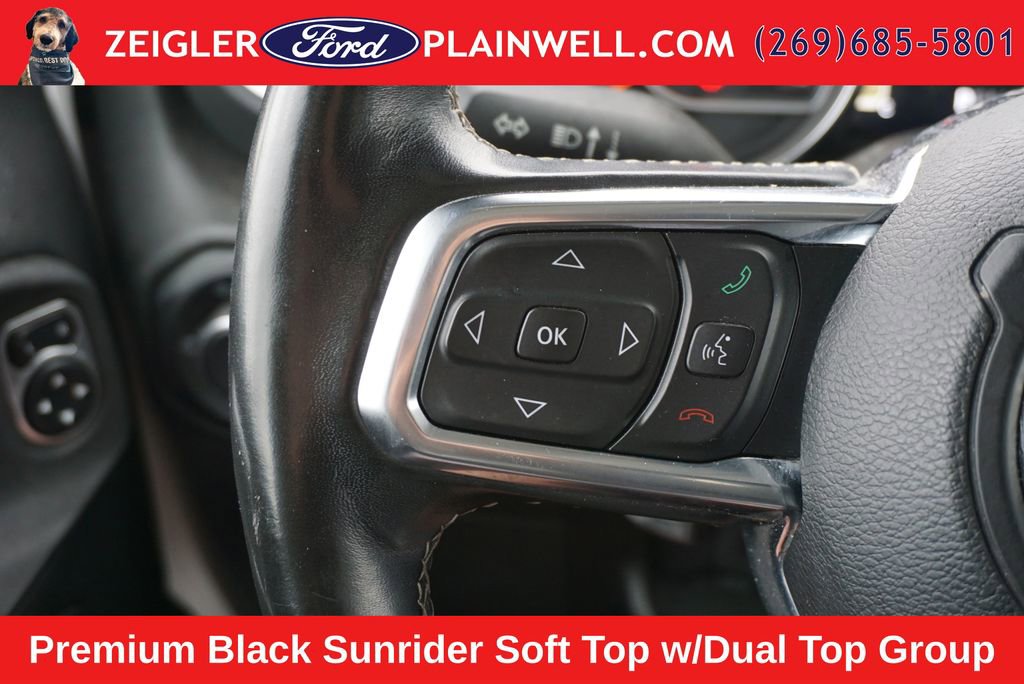 Used 2020 Jeep Wrangler Unlimited Sahara w/ Dual Top Group AWD/4WD image 21