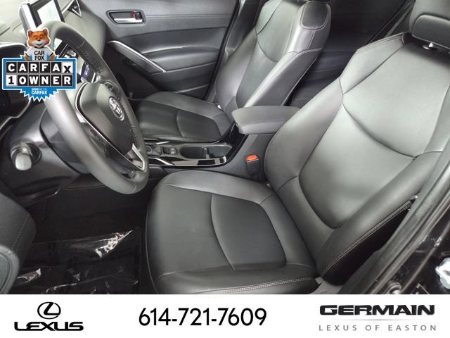 Used 2024 Toyota Corolla Cross XLE w/ Convenience Package AWD/4WD image 18
