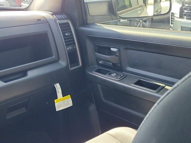 Used 2021 RAM 1500 Tradesman w/ Tradesman SXT Package image 4