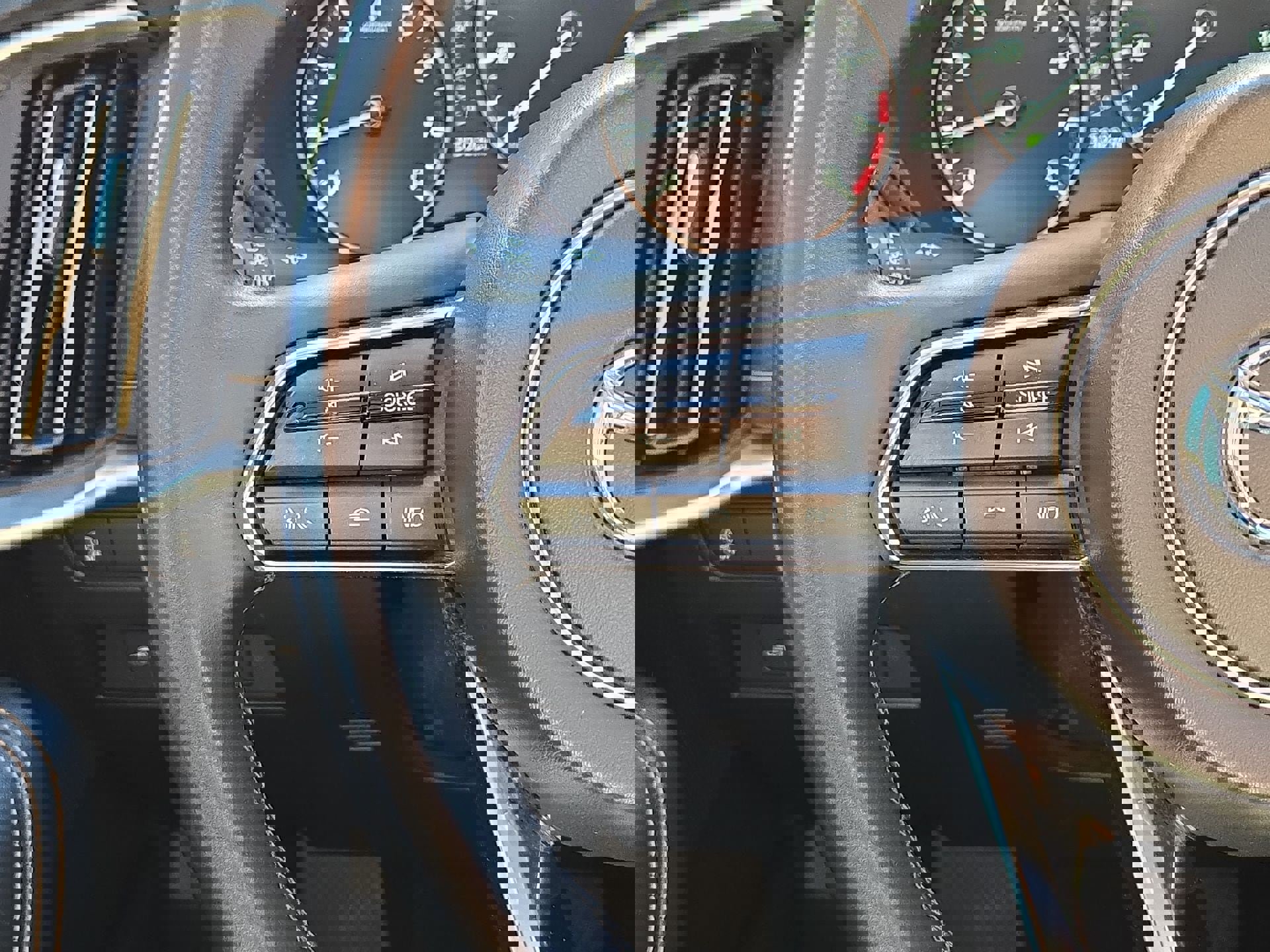 Used 2024 MAZDA CX-90 3.3 Turbo w/ Preferred Package image 21