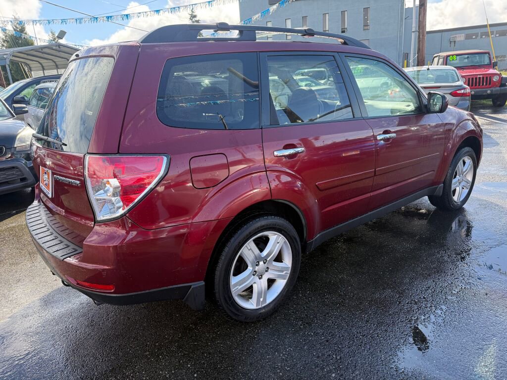 Used 2010 Subaru Forester 2.5X Limited image 7
