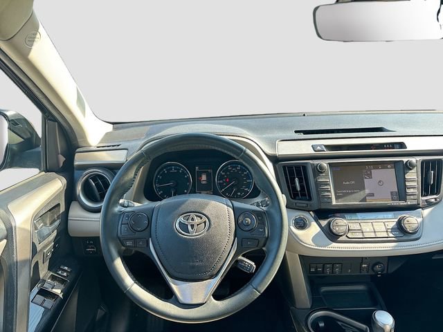 Used 2017 Toyota RAV4 Limited image 17