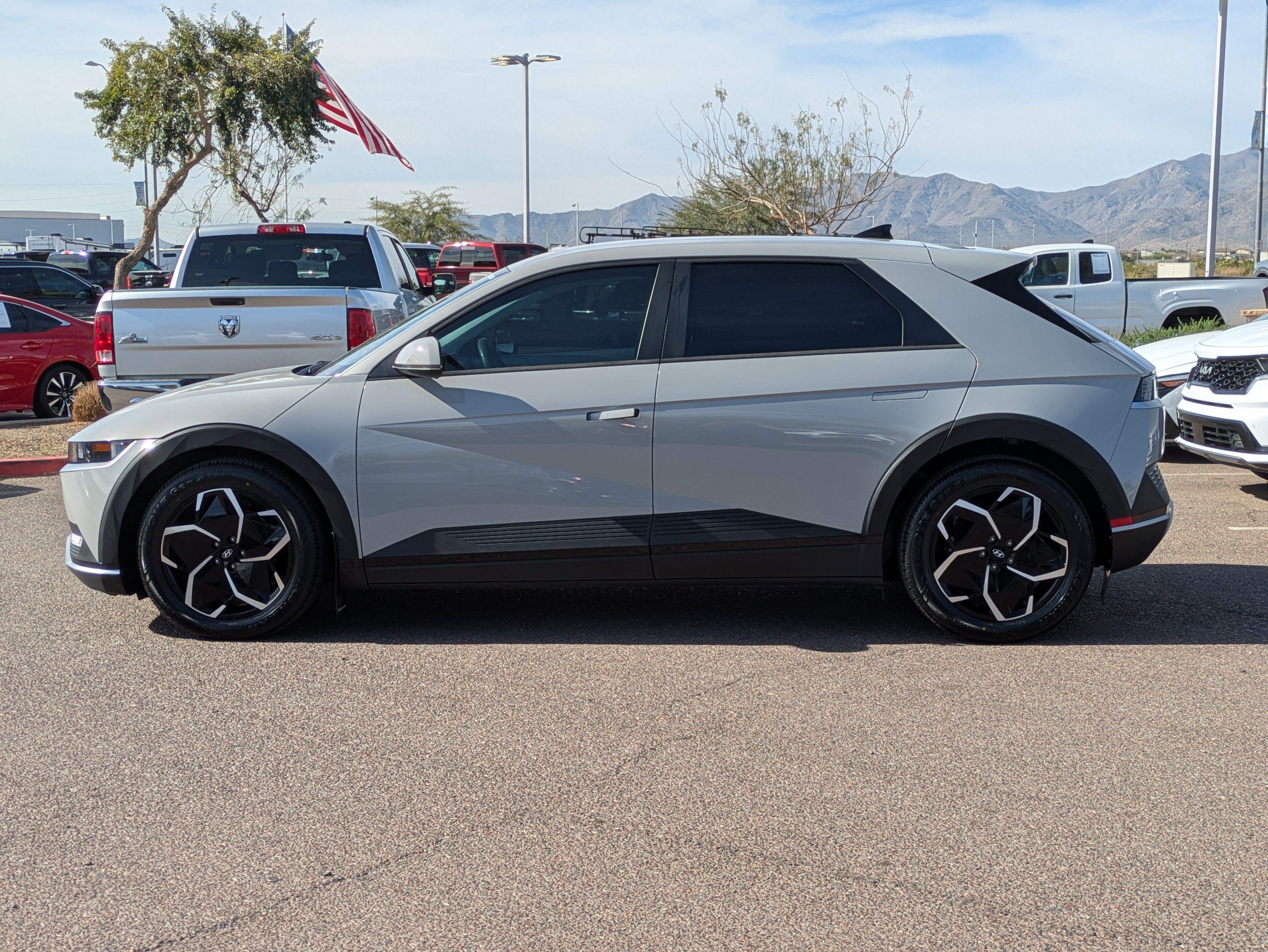 Certified 2023 Hyundai Ioniq 5 SE image 6