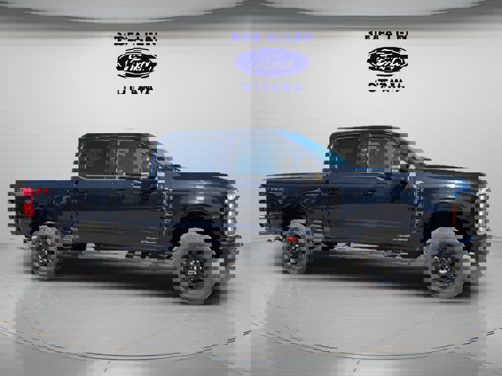 Used 2023 Ford F250 XLT w/ XLT Premium Package AWD/4WD image 6