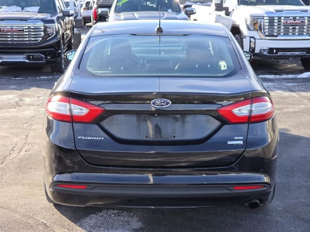 Used 2016 Ford Fusion SE w/ Equipment Group 202A image 19