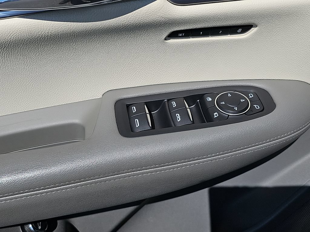Used 2020 Cadillac XT6 Premium Luxury AWD/4WD image 17