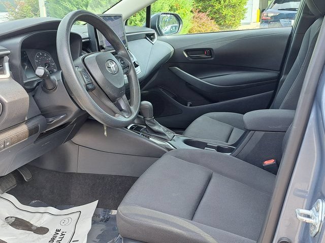 Used 2023 Toyota Corolla LE FWD image 24