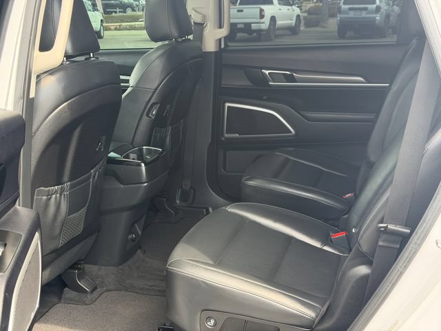 Used 2021 Kia Telluride S FWD image 16