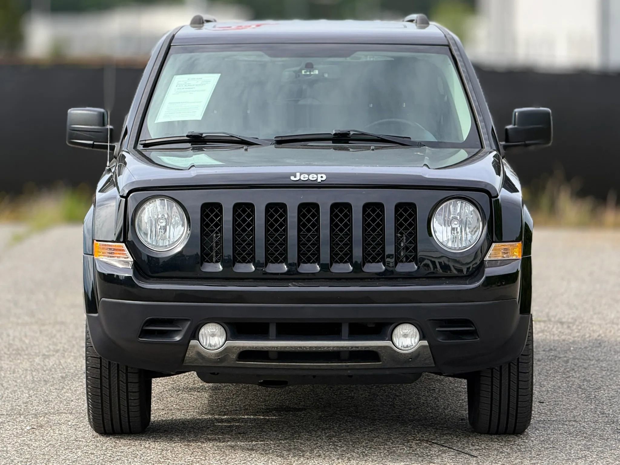Used 2017 Jeep Patriot High Altitude AWD/4WD image 5