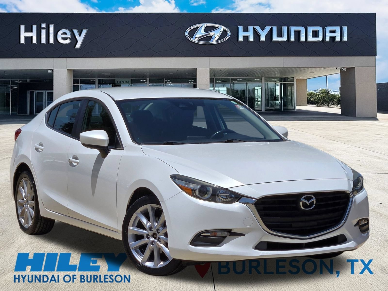 Used 2017 MAZDA MAZDA3 Touring FWD 360° Tour
