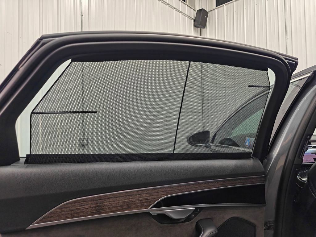 Used 2021 Audi A8 L 3.0T w/ Executive Plus Package image 74