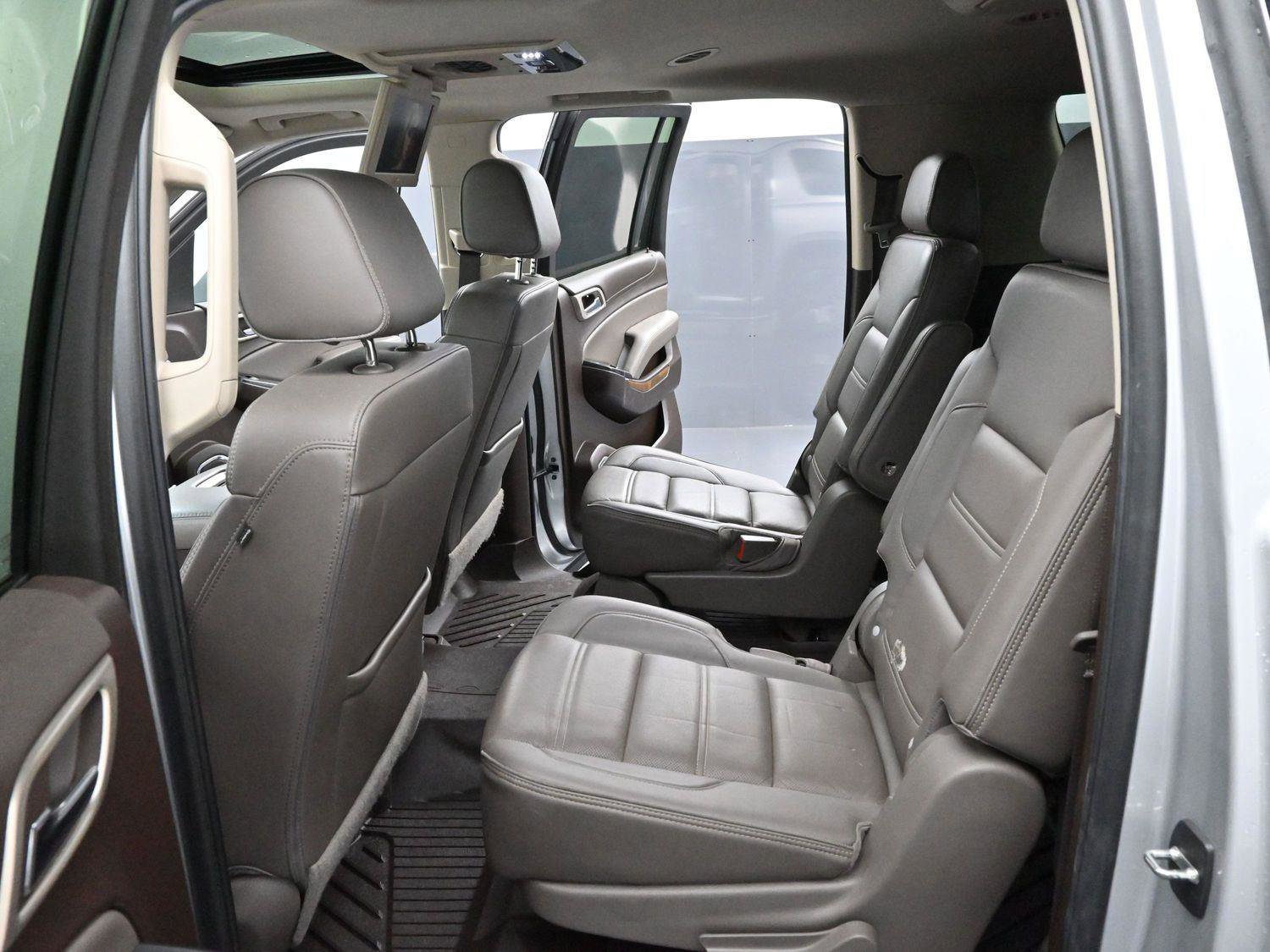 Used 2019 GMC Yukon XL Denali w/ Denali Ultimate Package AWD/4WD image 33