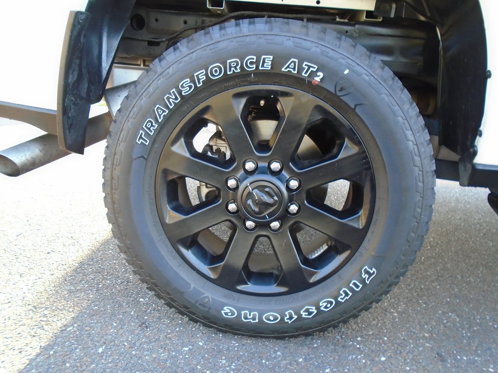 Certified 2025 RAM 2500 Big Horn AWD/4WD image 18