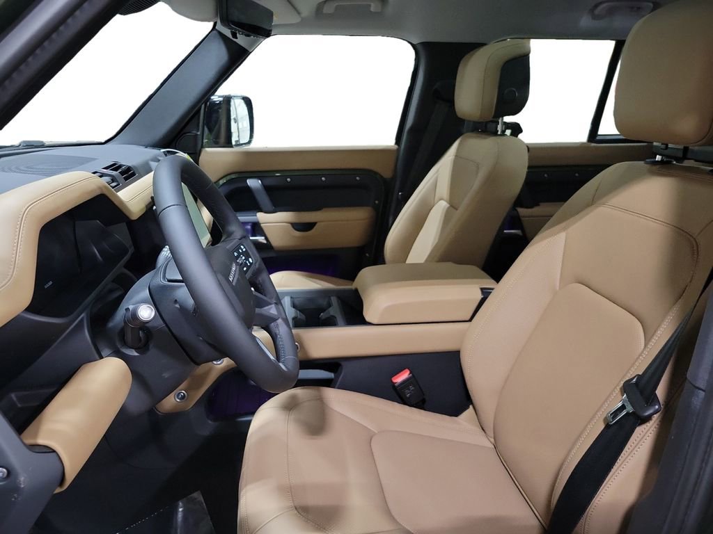 New 2026 Land Rover Defender 110 X-Dynamic SE image 13