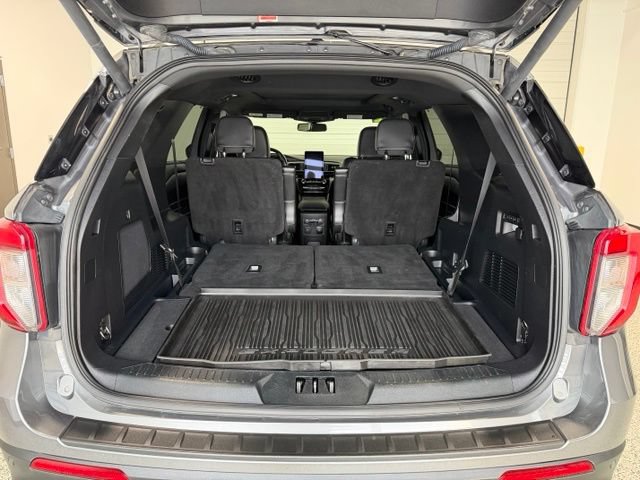 Used 2022 Ford Explorer ST w/ Equipment Group 401A AWD/4WD image 35