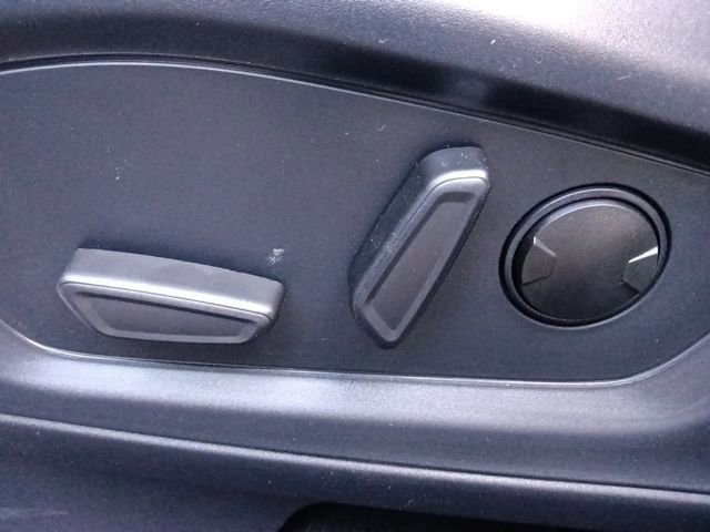 New 2026 Ford Explorer Active RWD image 16