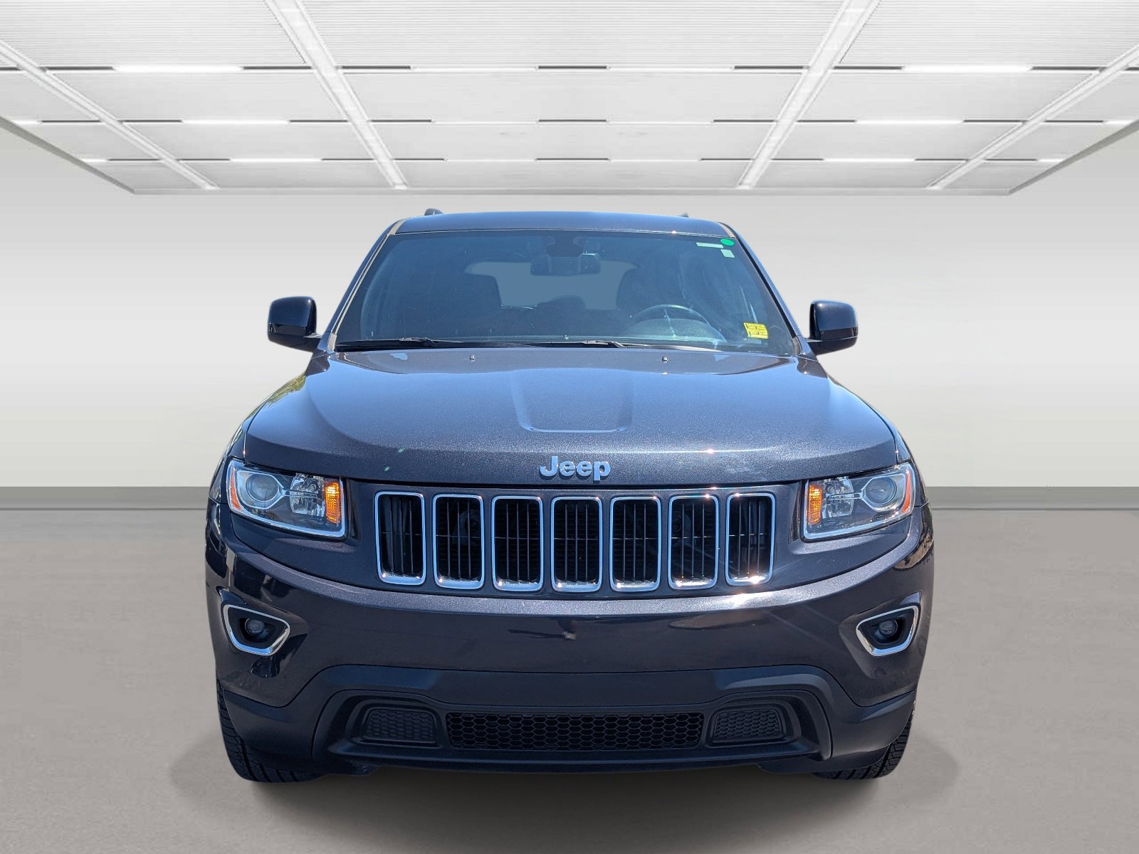 Used 2015 Jeep Grand Cherokee Laredo w/ Quick Order Package 23E RWD image 4