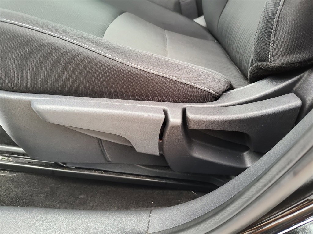 Used 2024 Nissan Sentra SV image 23