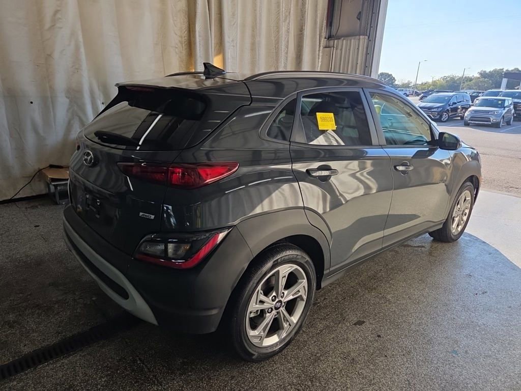 Used 2023 Hyundai Kona SEL w/ Convenience Package image 5