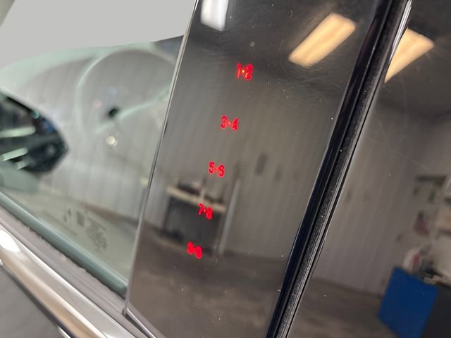 Used 2025 Lincoln Corsair Reserve w/ Equipment Group 202A image 27