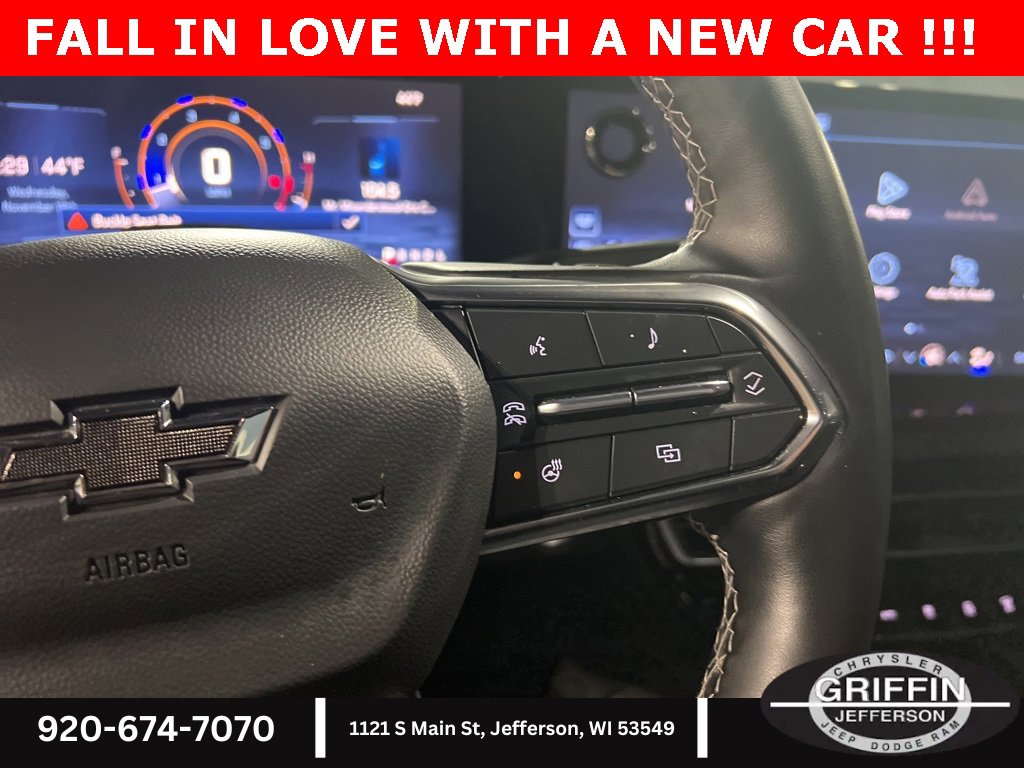 Used 2024 Chevrolet Traverse Z71 w/ Enhanced Driving Package image 23