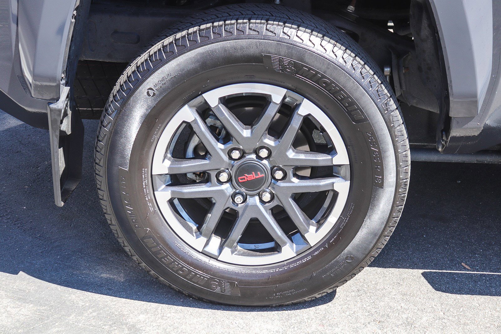 Used 2024 Toyota Tacoma TRD Sport image 17