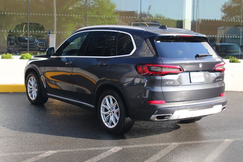 Used 2021 BMW X5 xDrive45e w/ Premium Package AWD/4WD image 11