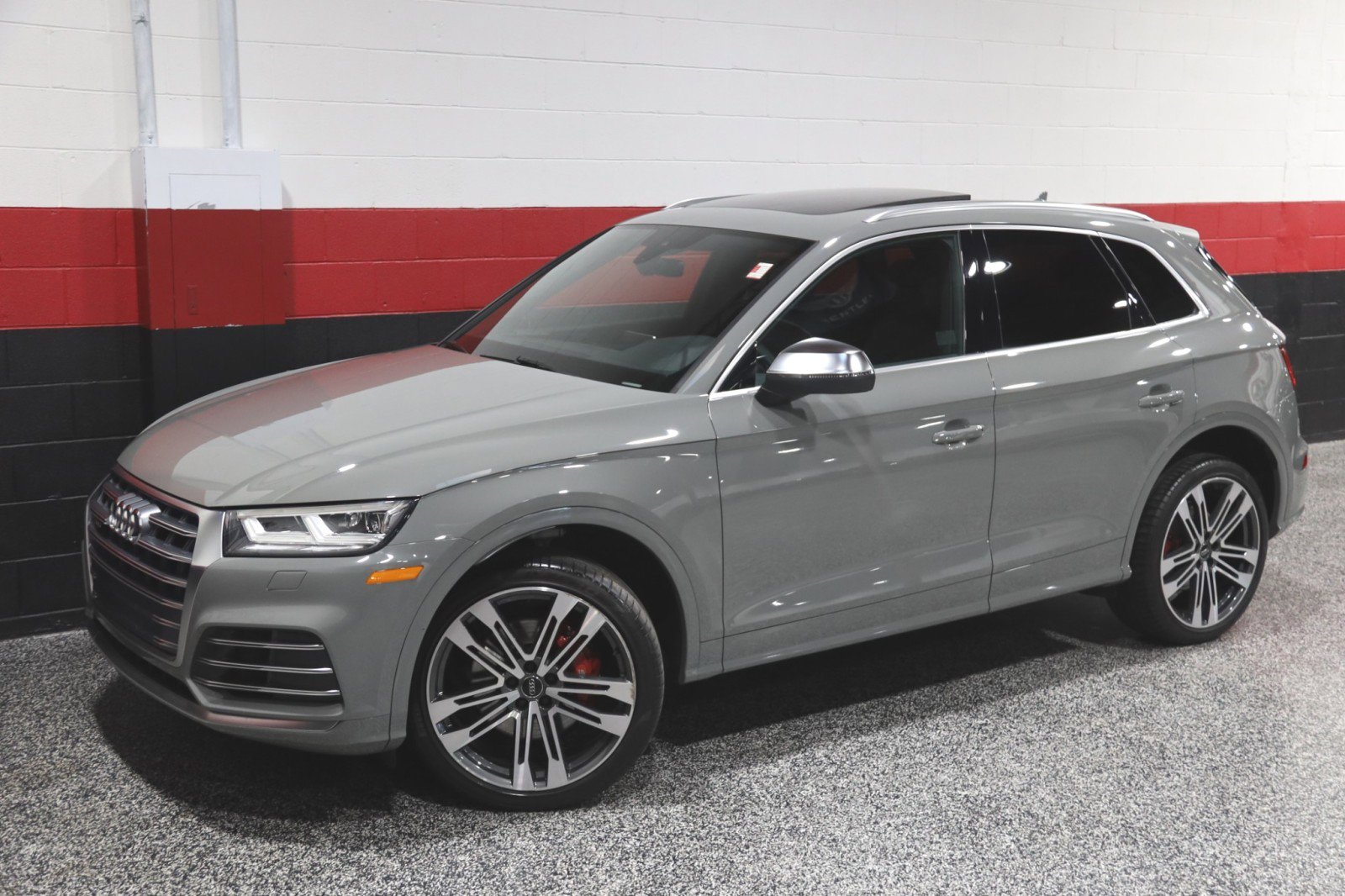 Used 2020 Audi SQ5 Premium Plus image 18