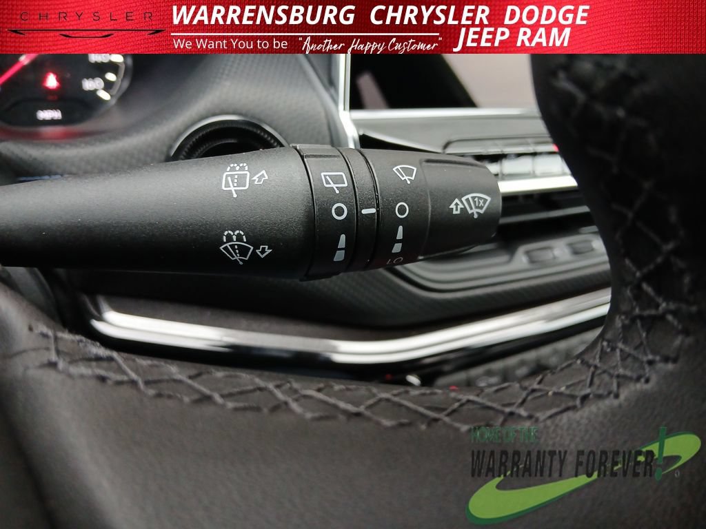 New 2026 Jeep Compass Latitude AWD/4WD image 17