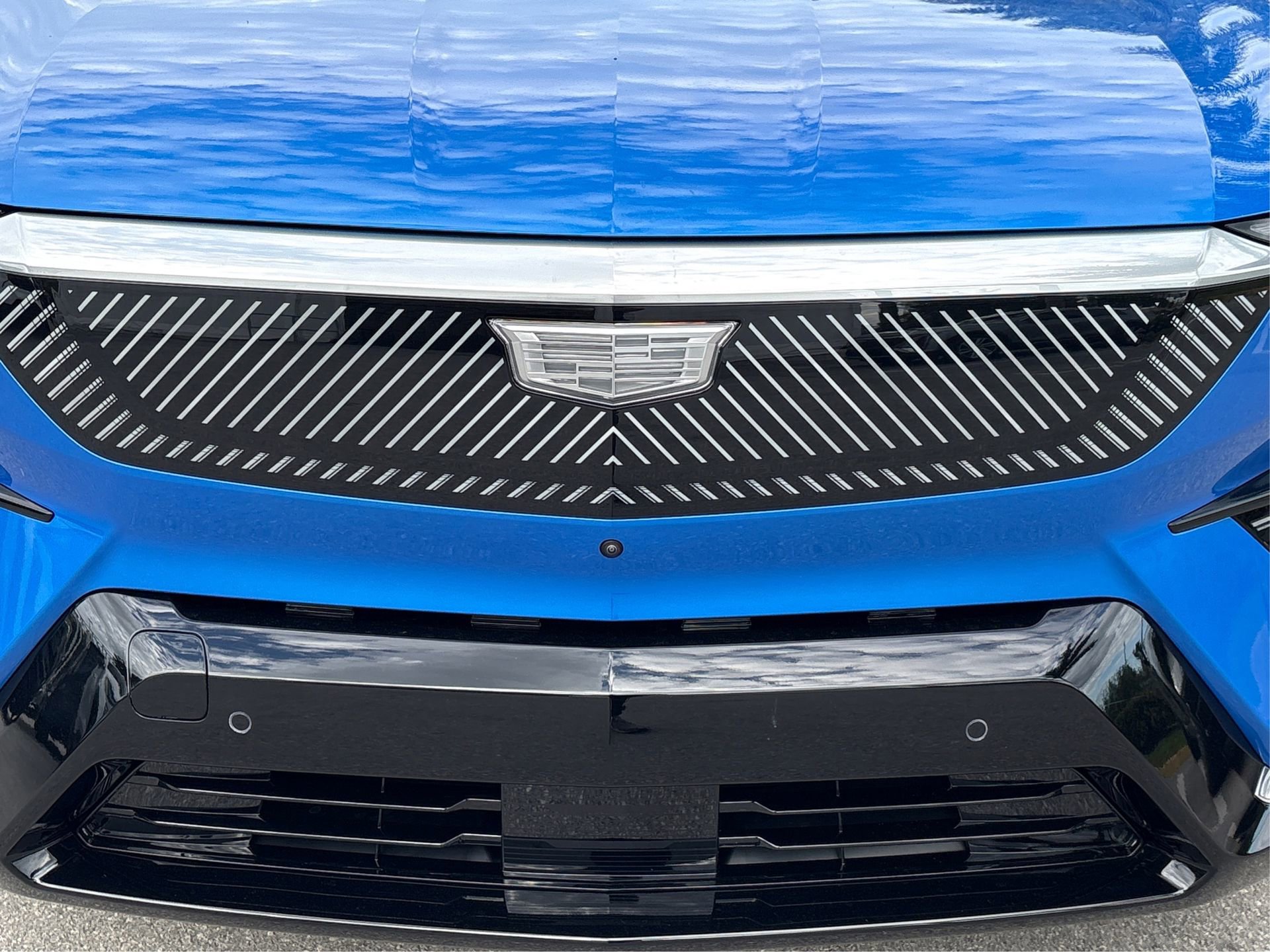 New 2026 Cadillac Optiq Luxury 1 image 12