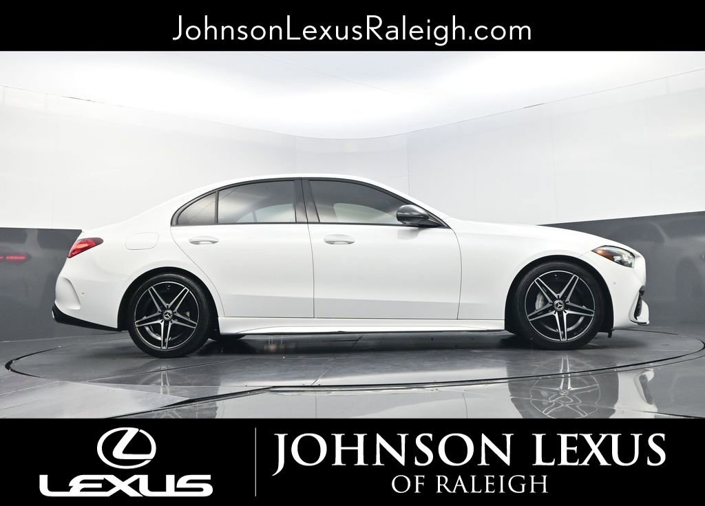 Used 2022 Mercedes-Benz C 300 4MATIC Sedan image 21