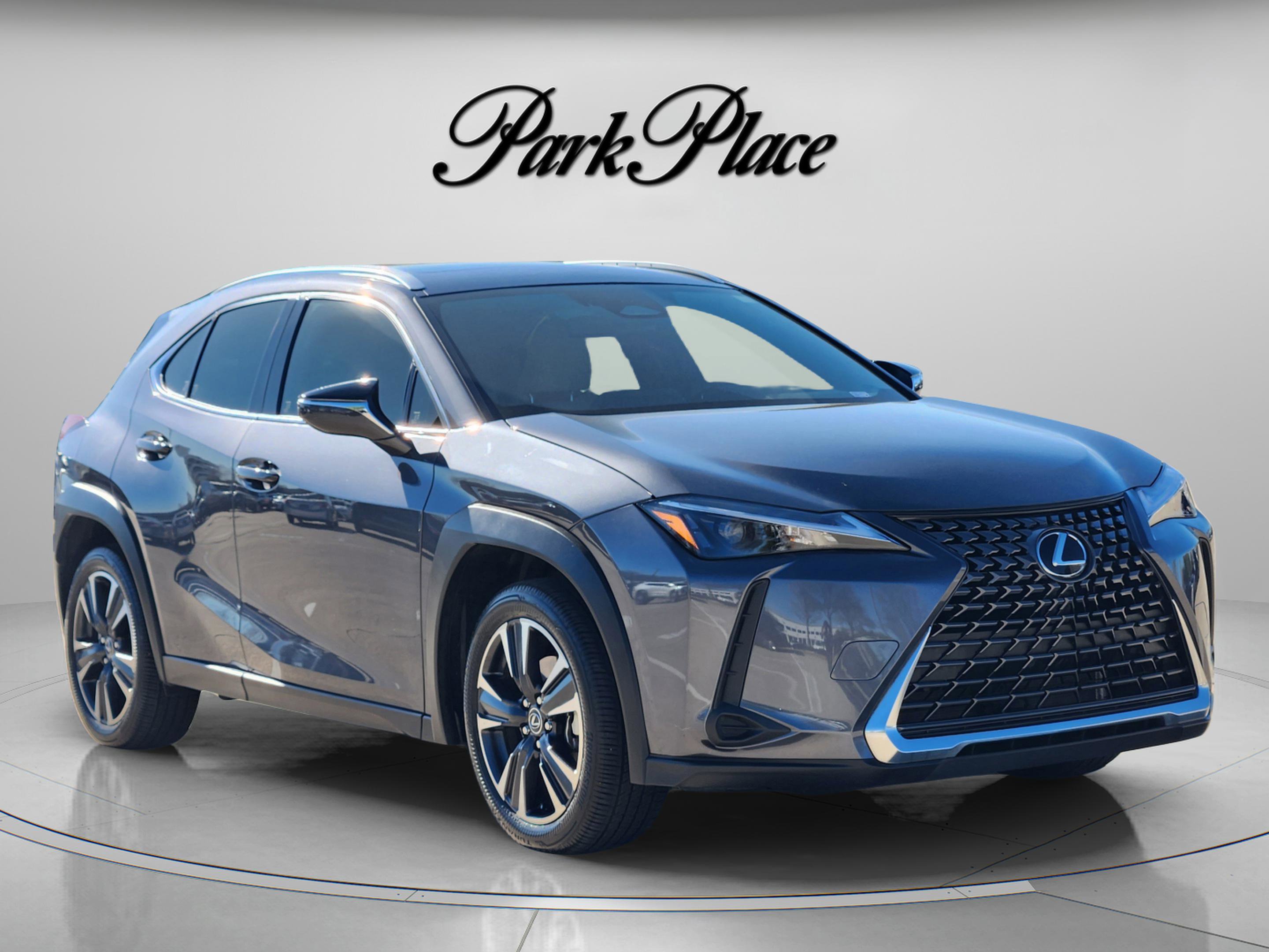 Certified 2025 Lexus UX 300h FWD image 4