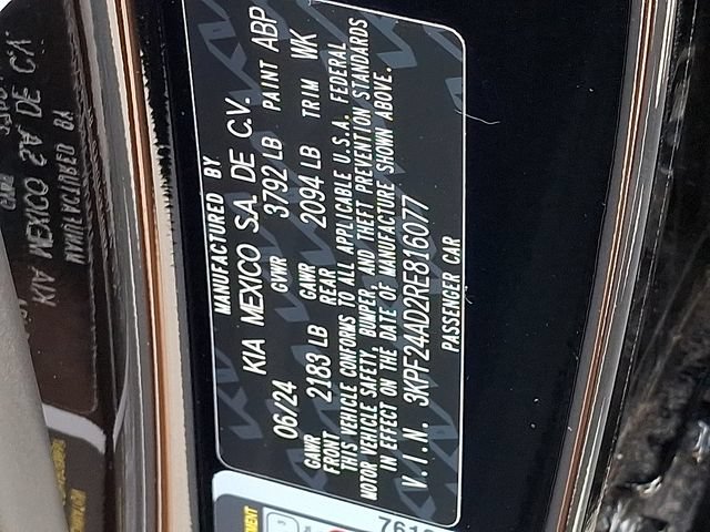 Used 2024 Kia Forte LXS w/ LXS Technology Package FWD image 26