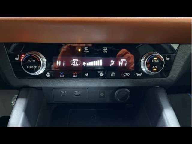 Used 2023 Mitsubishi Outlander SEL 40th Anniversary image 5