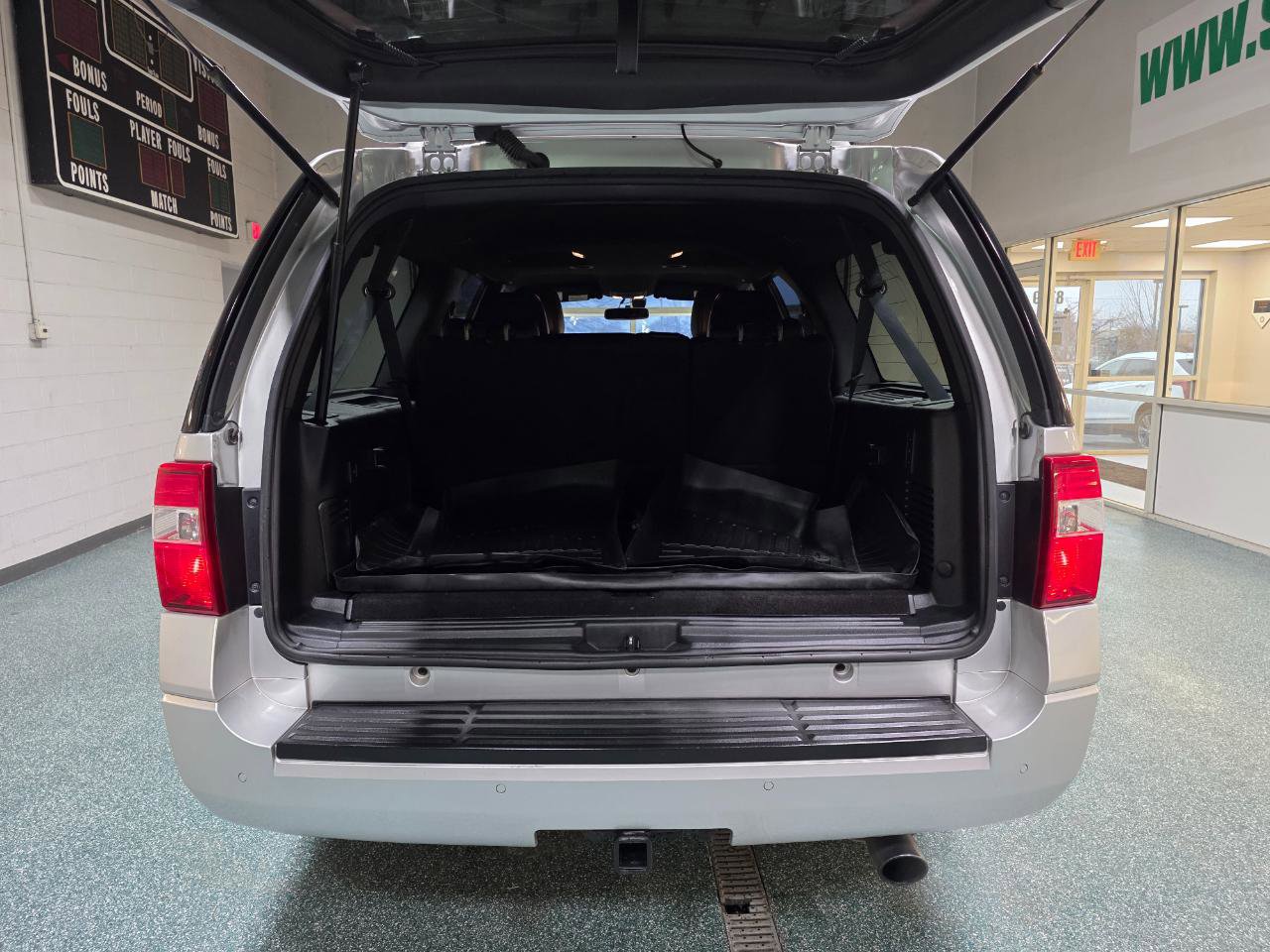 Used 2017 Ford Expedition EL Limited image 14