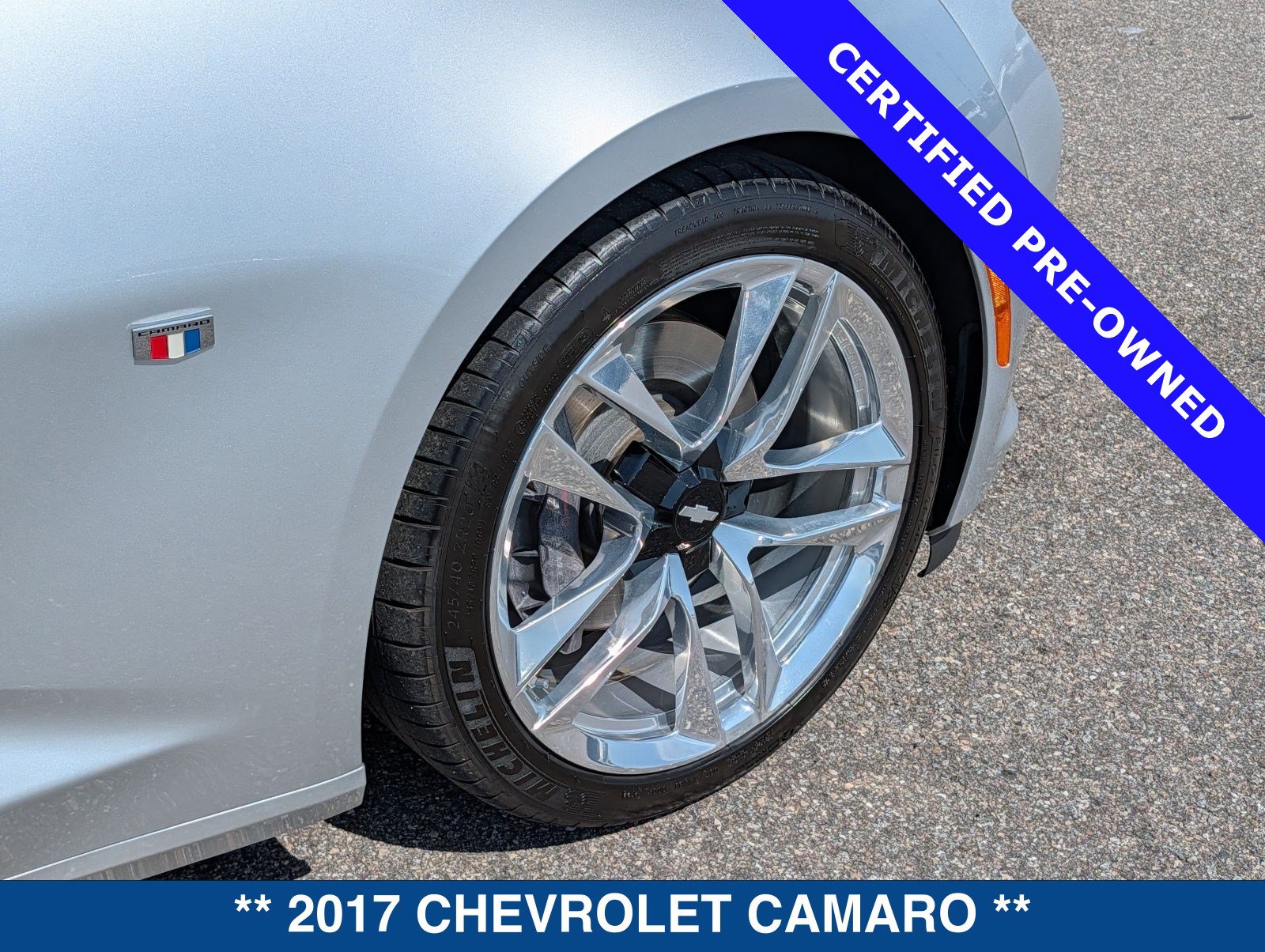Used 2017 Chevrolet Camaro SS RWD image 12