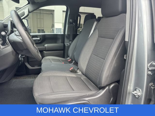 Used 2025 Chevrolet Silverado 2500 Custom w/ Custom Value Package AWD/4WD image 19
