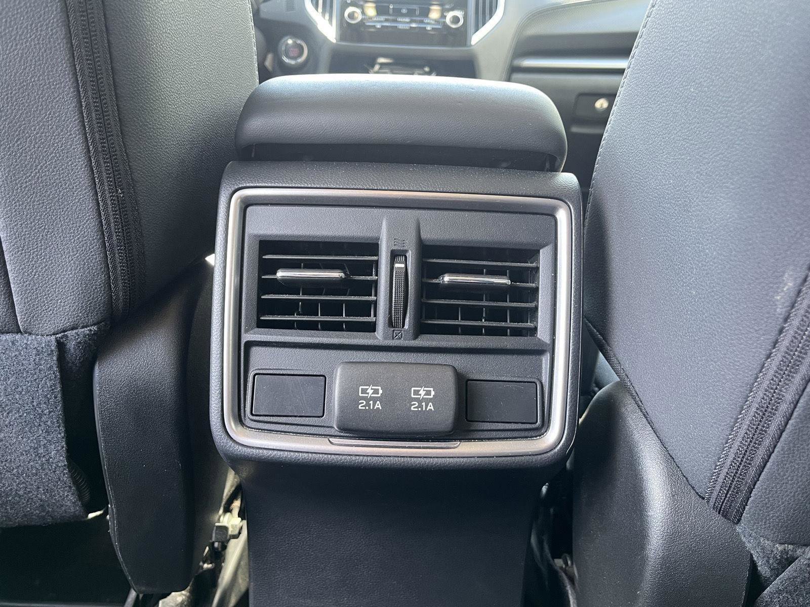 Used 2019 Subaru Forester Premium AWD/4WD image 17