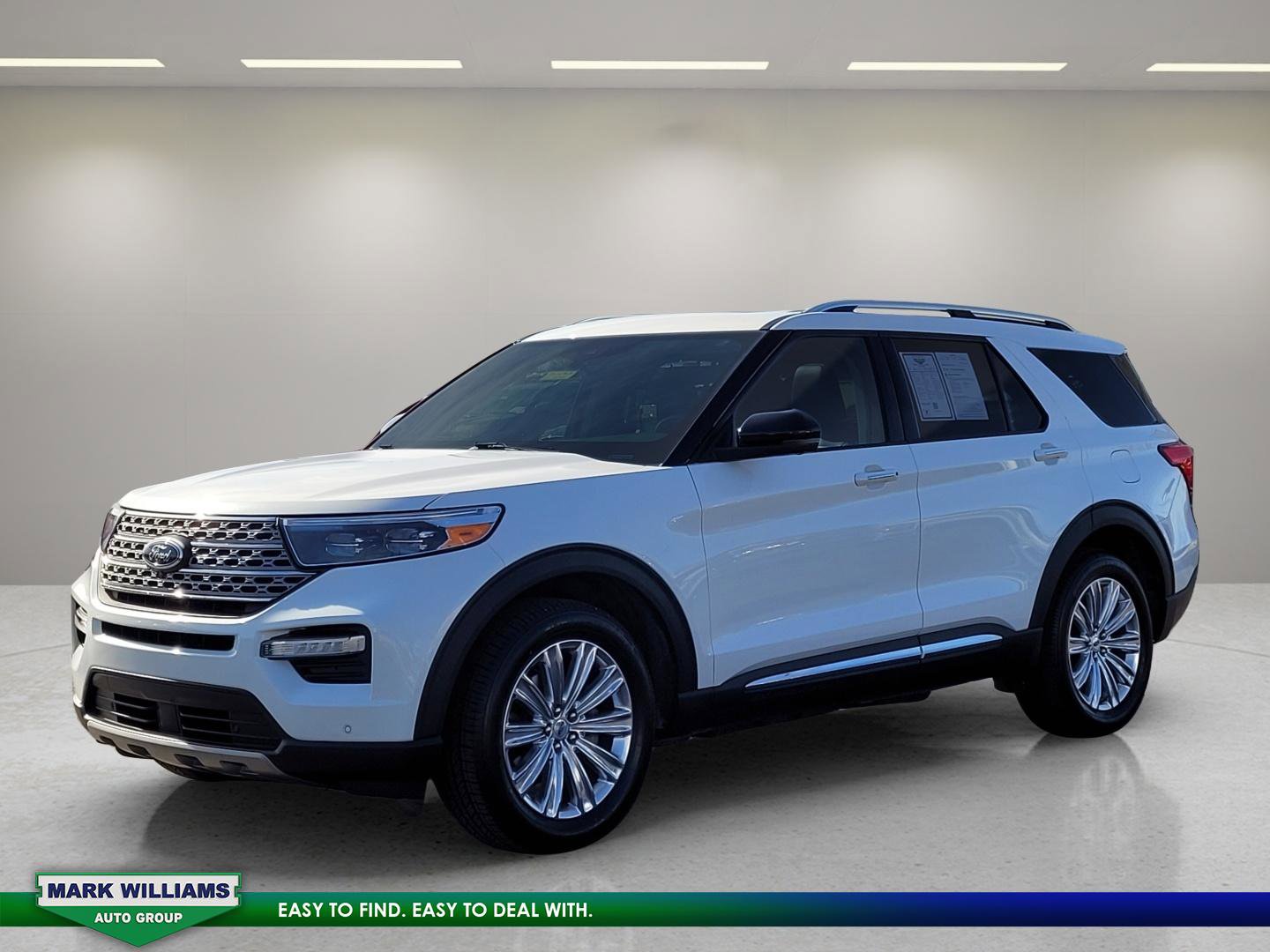 Certified 2022 Ford Explorer Limited w/ Equipment Group 301A image 8